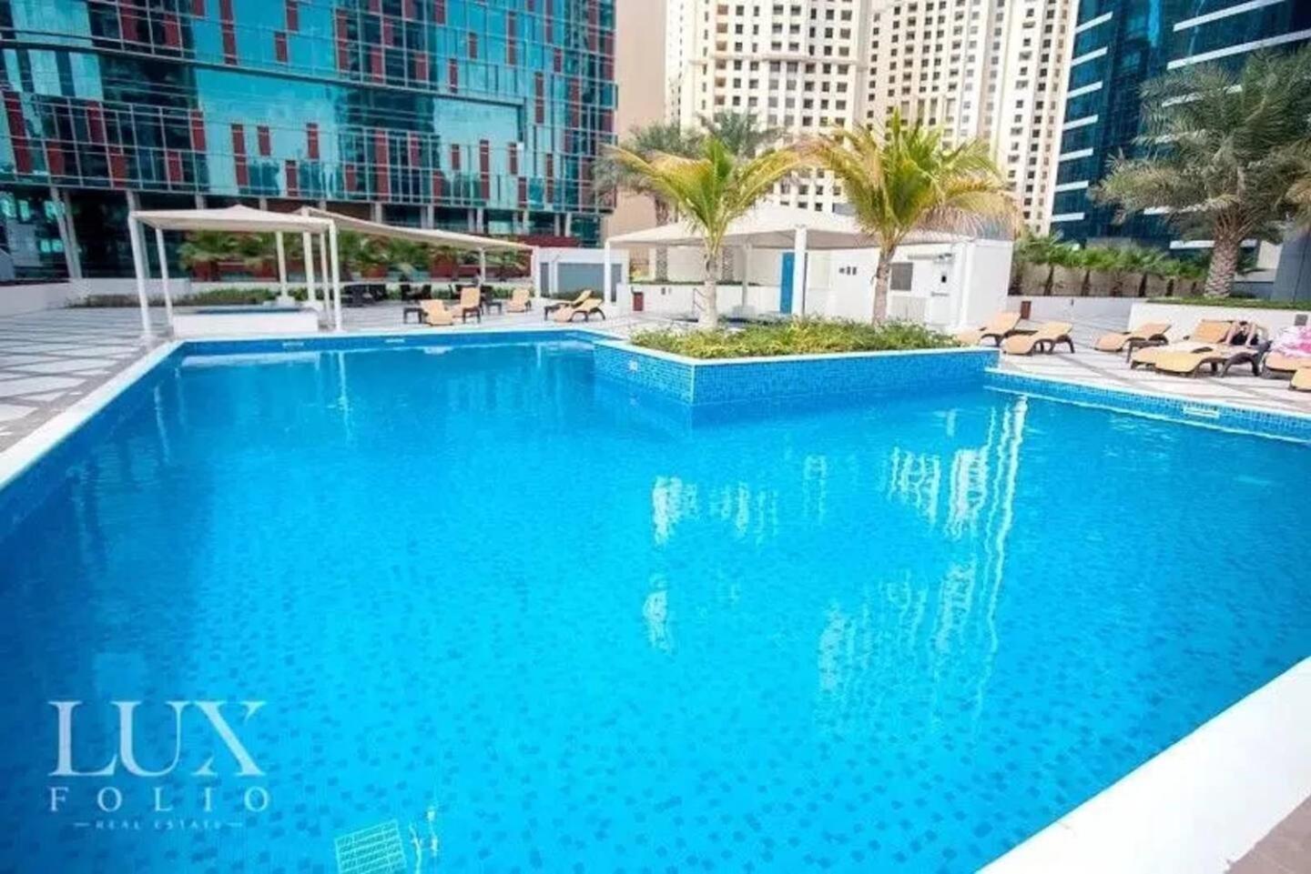 Luxurious 1 Bedroom Apartment In The Dubai Marina! Eksteriør bilde