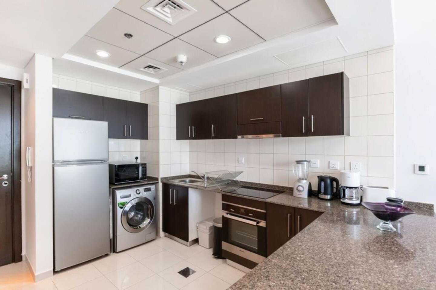 Luxurious 1 Bedroom Apartment In The Dubai Marina! Eksteriør bilde