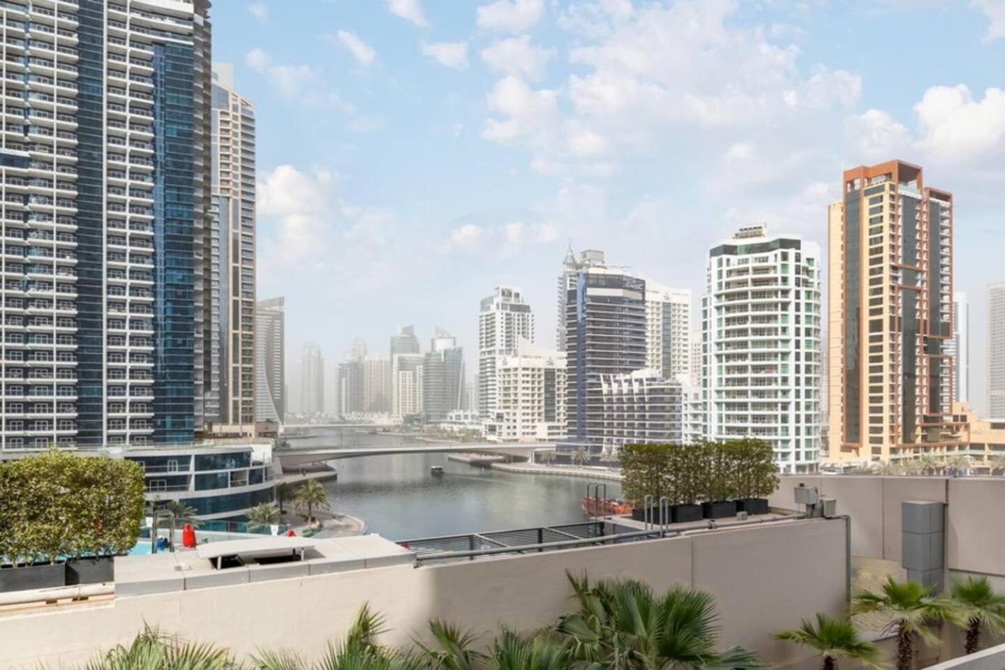 Luxurious 1 Bedroom Apartment In The Dubai Marina! Eksteriør bilde